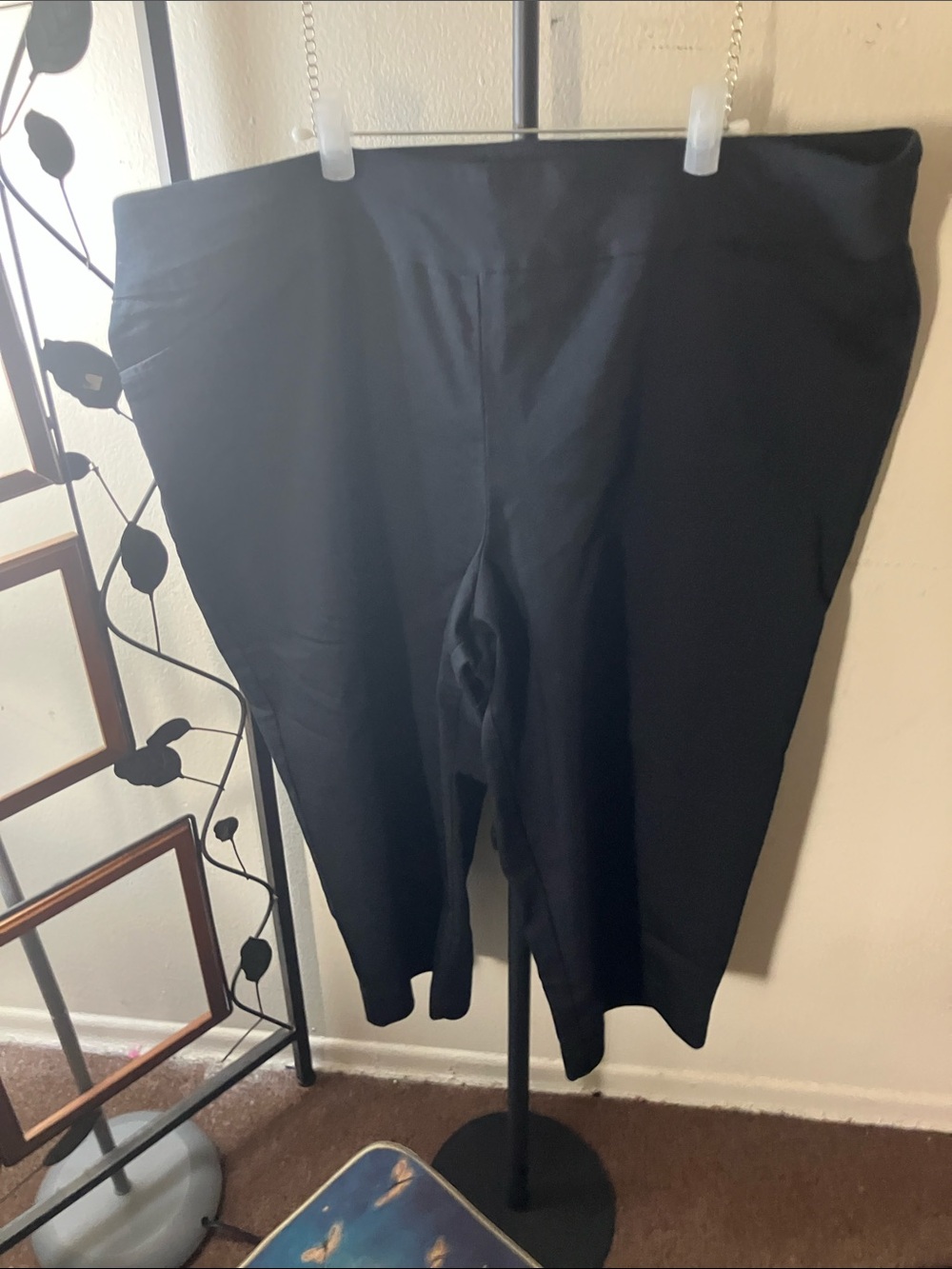 Croft and Barrow capri Size 20